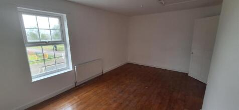 Bedroom 3.jpg