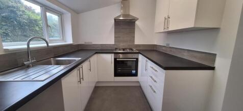 Kitchen 3.jpg