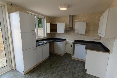 Kitchen .jpg