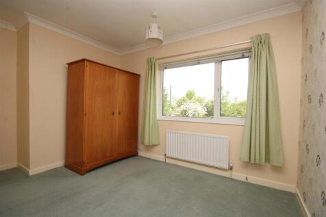 Bedroom 2 (Rear)