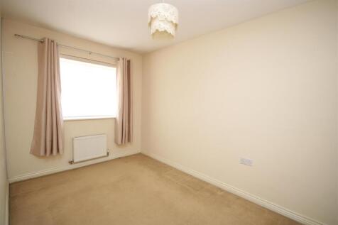 Bedroom 2 (Front)