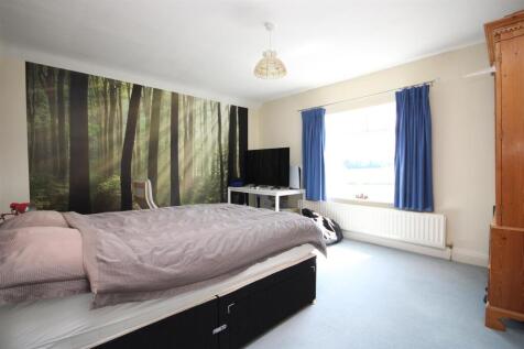 Bedroom 2 (Rear)