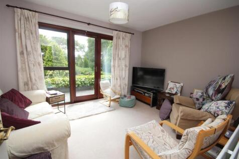 Bedroom 4 (Rear)