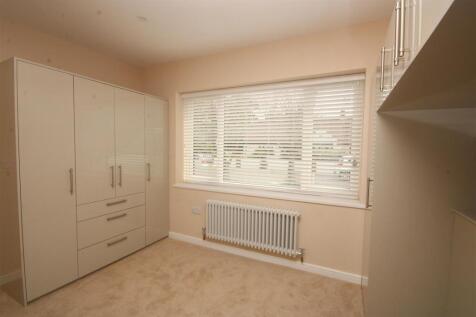 Bedroom 2 (Front)