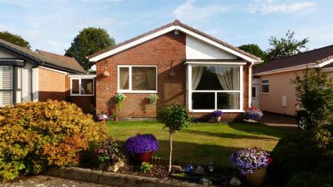 Garden to Front
