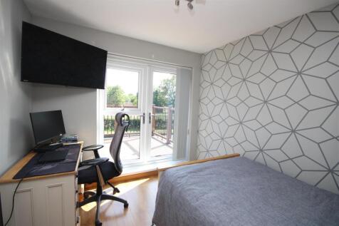 Bedroom 2 (Rear)