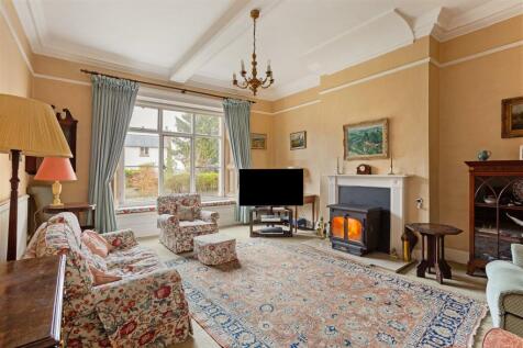 66106_St. Marys House, 14 High Street, Overton - (