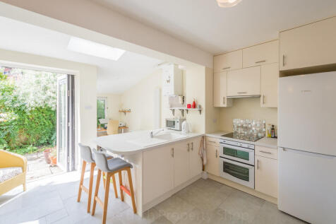 1 Archway Street-...