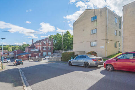 1 Melcombe Court ...