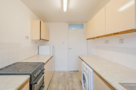 5 Cleveland Court...
