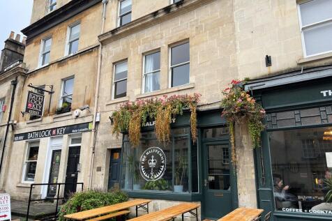 17a_Claverton_Hou...