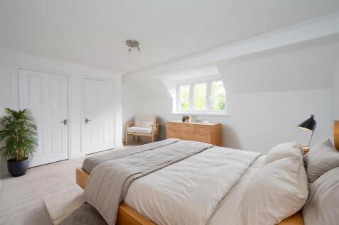 Bedroom 2 with CGI