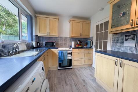 kitchen.-1.jpg