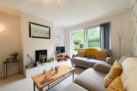 livingroom-1.jpg
