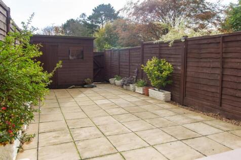 2 Lime Tree Grove - rear garden-2.jpg