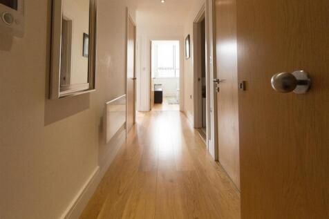 Hallway.jpg