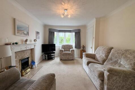 Living room-1.jpg