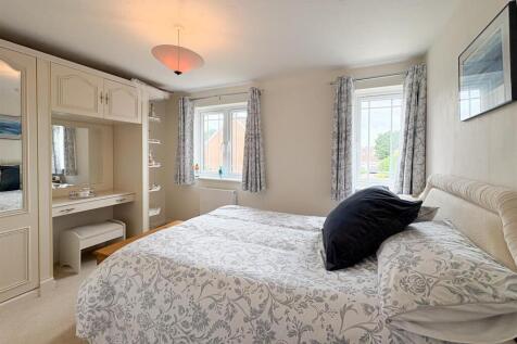 Bedroom 2.jpg