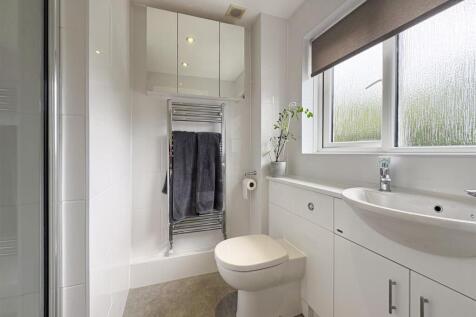Ensuite.jpg