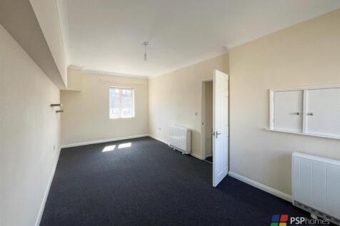 Living Room 3.jpg