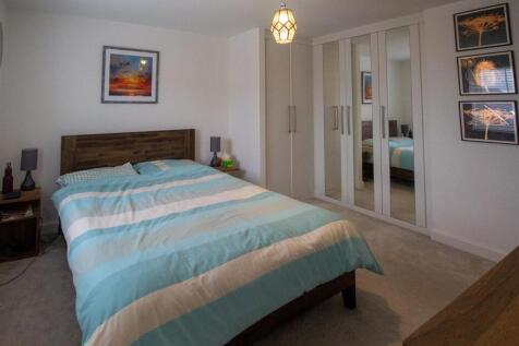 7 Clementina C - Master Bedroom.jpg
