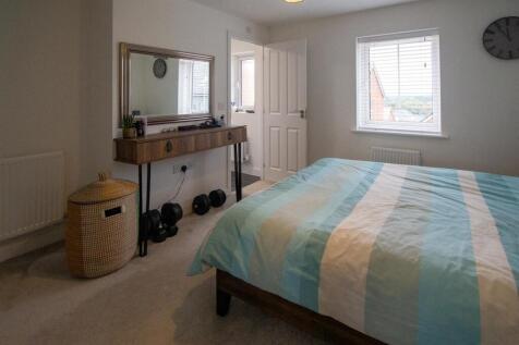 7 Clementina C - Master Bedroom-2.jpg