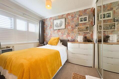 Bedroom.-1.jpg