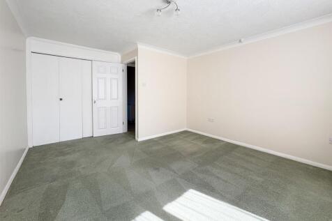 Bedroom2.jpg