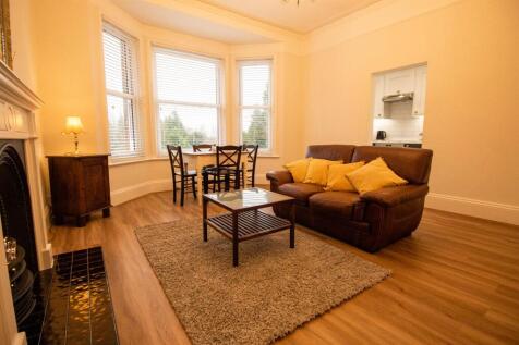 6 Abigail House - Living Room-5.jpg