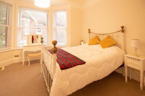 6 Abigail House - Bedroom-7.jpg