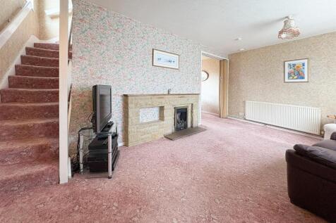 Living room-1.jpg