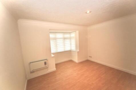 Living Room.jpg