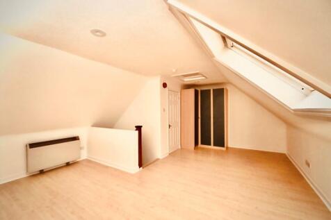 Master Bedroom.jpg