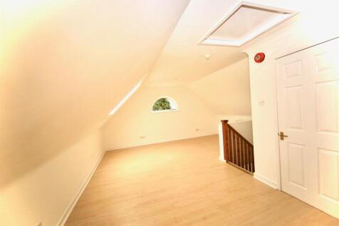 Master Double Bedroom.jpg