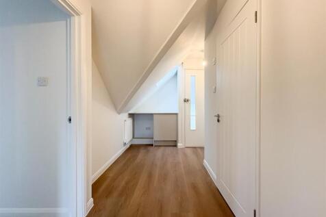 Hallway.jpg