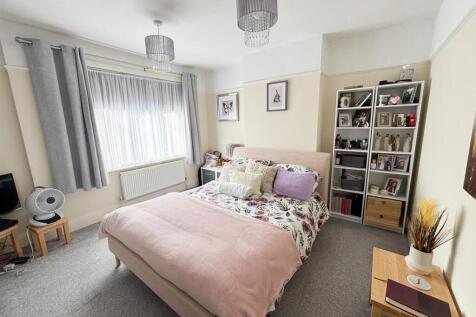 Bedroom.jpg
