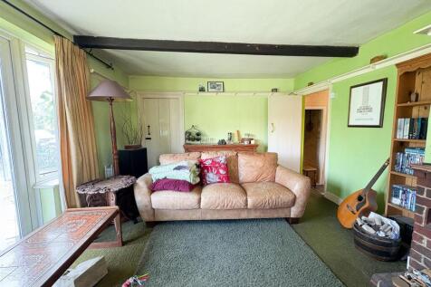 Living room.jpg