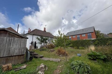 Garden-1.jpg