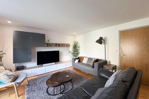 Living room-1.jpg