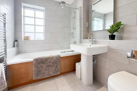 Bathroom-1.jpg