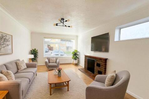 aHuB2gh9cEy9feNt7BIQwg - Living Room - Scandinavia