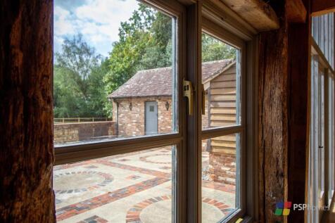 Outlook from drawing room to courtyard