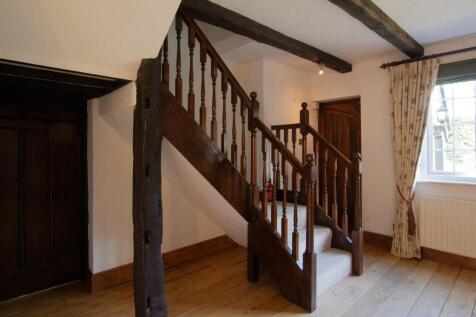 Hallway-2.jpg
