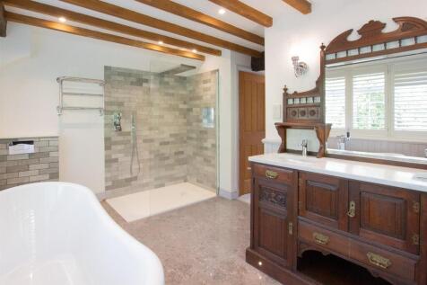 Ensuite.jpg