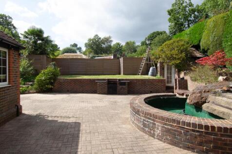 Patio-1.jpg