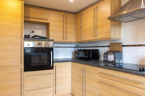 Corbetts Court 52 - Kitchen.jpg