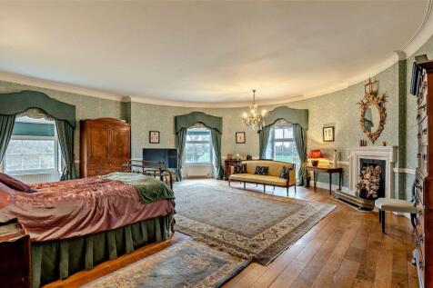Principle Bedroom