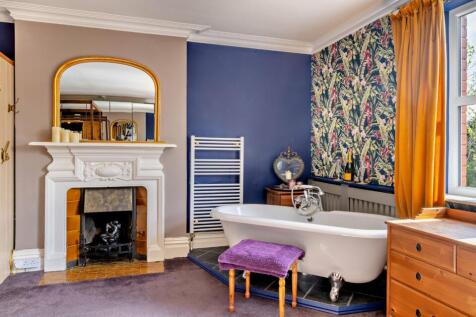 Principal Bath