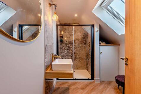 Principal Ensuite