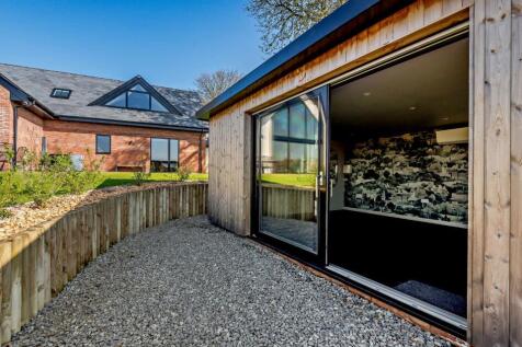 Gym/Outbuilding